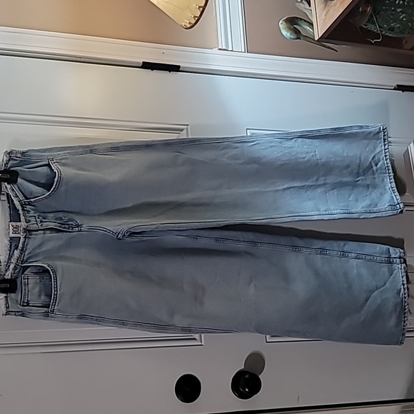 Wide Leg Puddle Light Blue Jeans - Picture 6 of 12